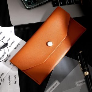 1 Cash Envelope Wallet PU Leather Reusable Budget Envelope 8 Cash Dividers 2 Sheets Category Sticker Labels for Wallets Bill Planner(Camel,Classic)